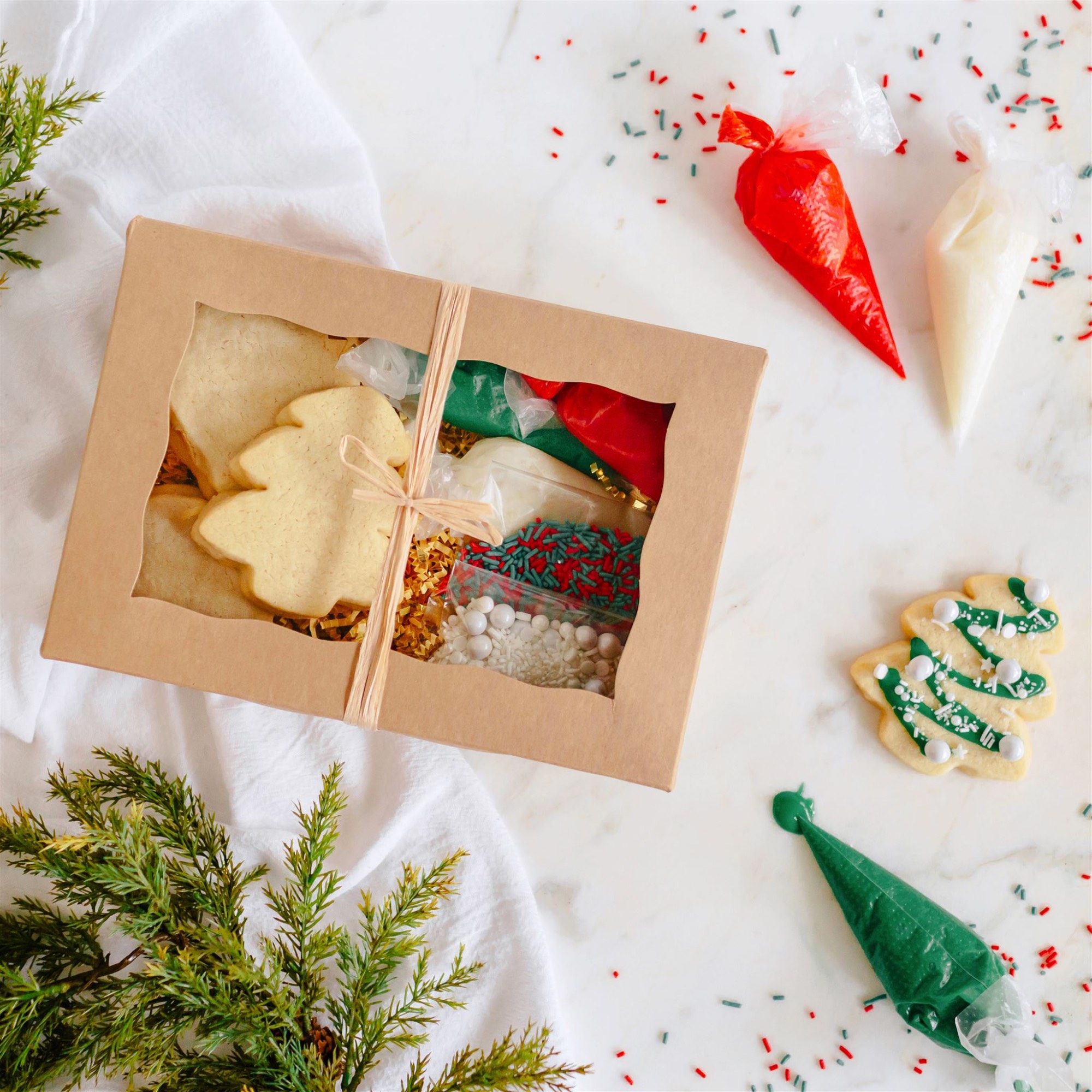 Cookie decorating kit